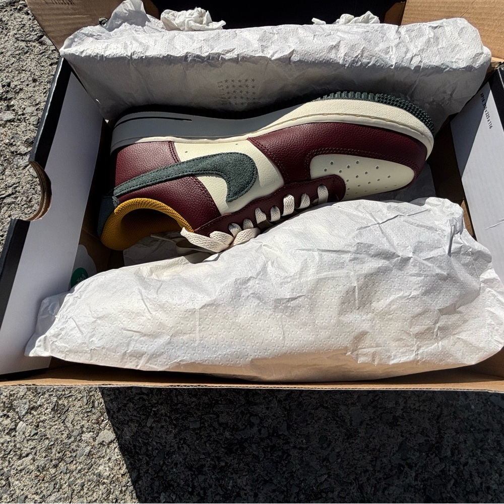 Nike AF1 low 07 LV8